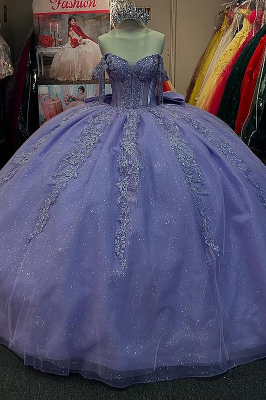 Off Shoulder Tulle Lace Appliqued Ball Gown Lilac Sweet 16 Quinceanera Dresses HE810