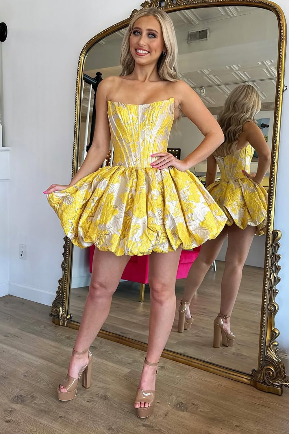 A Line Satin Corset Floral Print Knee Length Homecoming Dresses for Juniors HE787