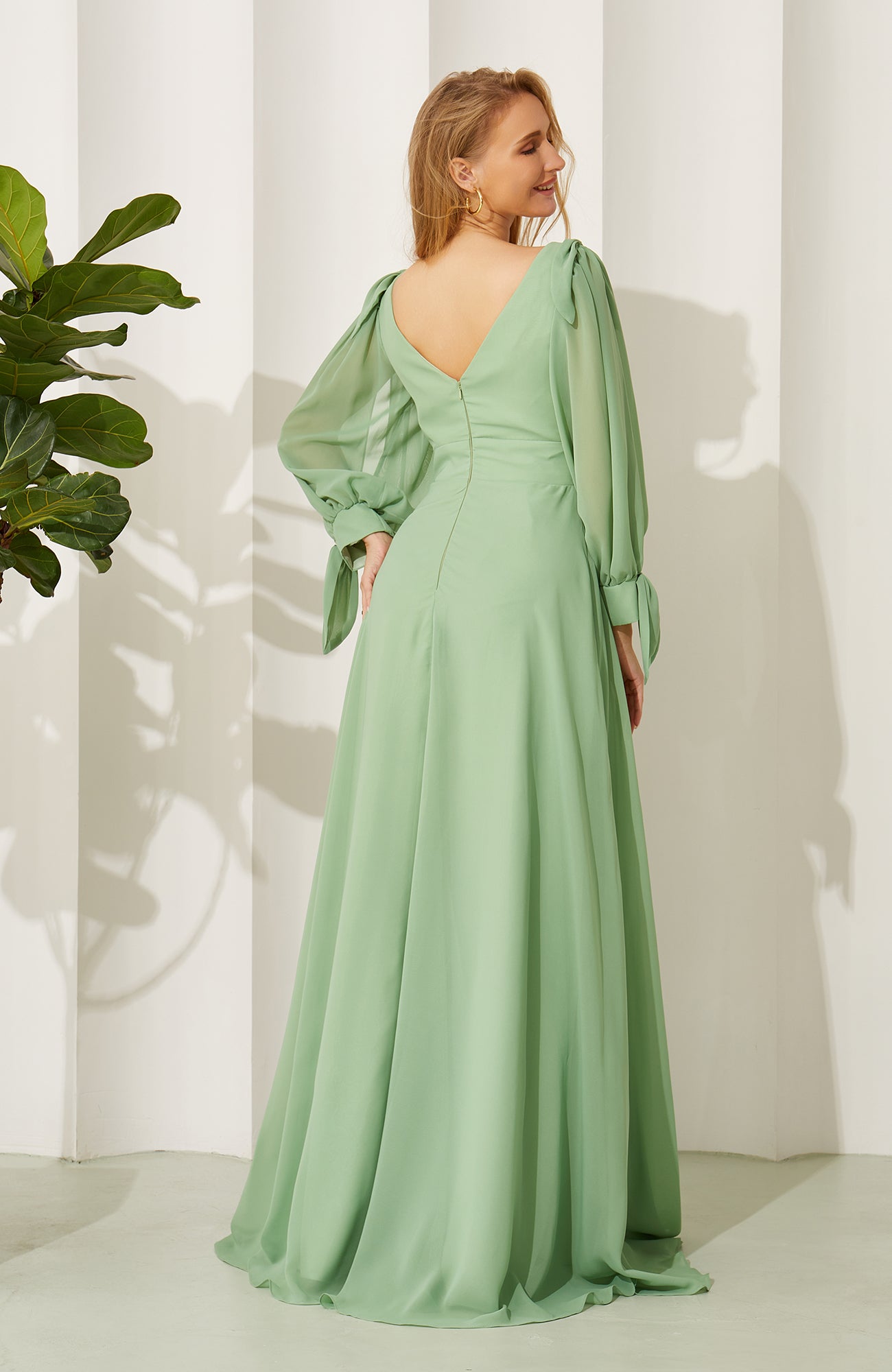 Long Sleeves A Line Plus Size Chiffon Bridesmaid Dresses Long with Slit HE703