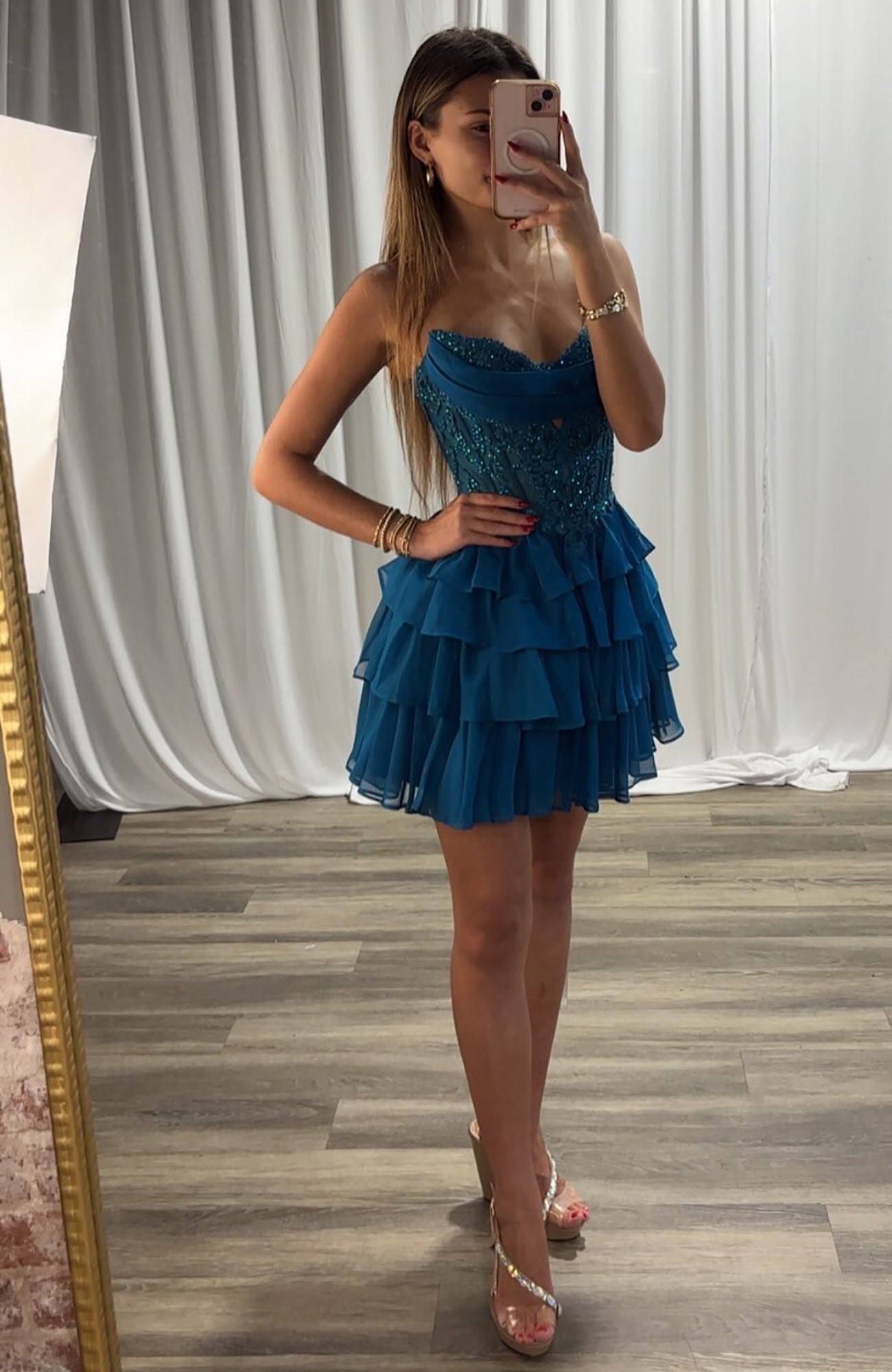 A Line Chiffon Ruffles Corset Lace Beaded Homecoming Dresses for Juniors HE923