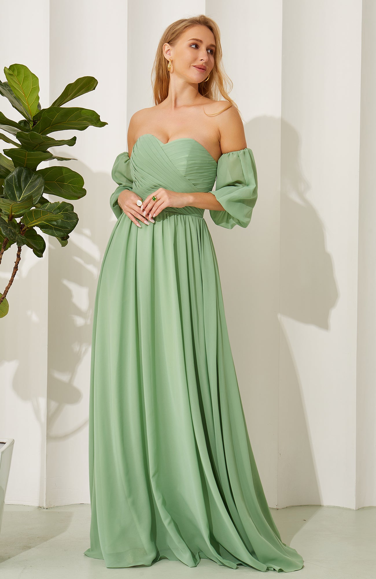 Women's A Line Sweetheart Chiffon Pleated Bridesmaid Dresses Long with Sleeves HE697