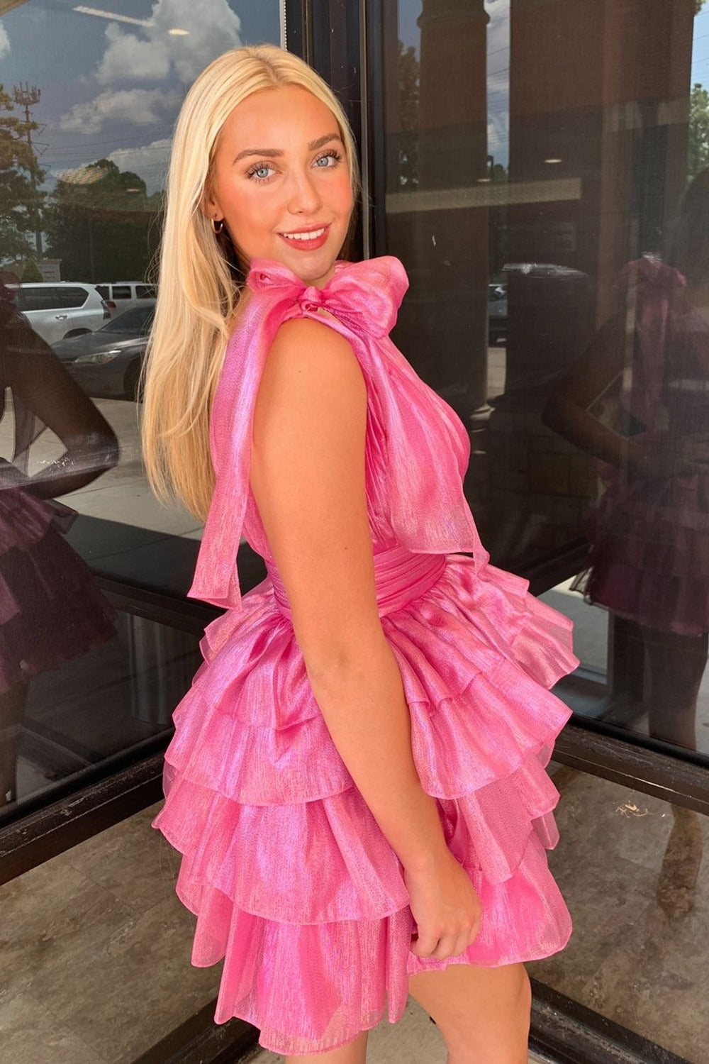 Knee Length Homecoming Dresses V Neck Tulle Ruffles Party Gowns HE464