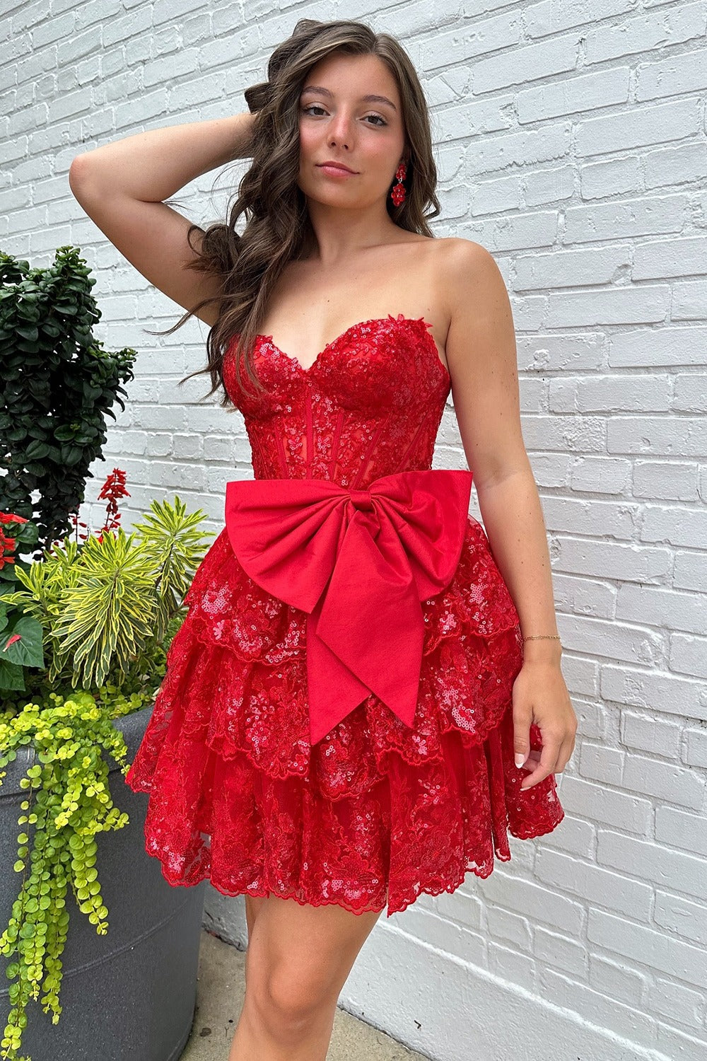 Sweetheart A Line Homecoming Dresses Short Tulle Appliques Cocktail Dresses HE412