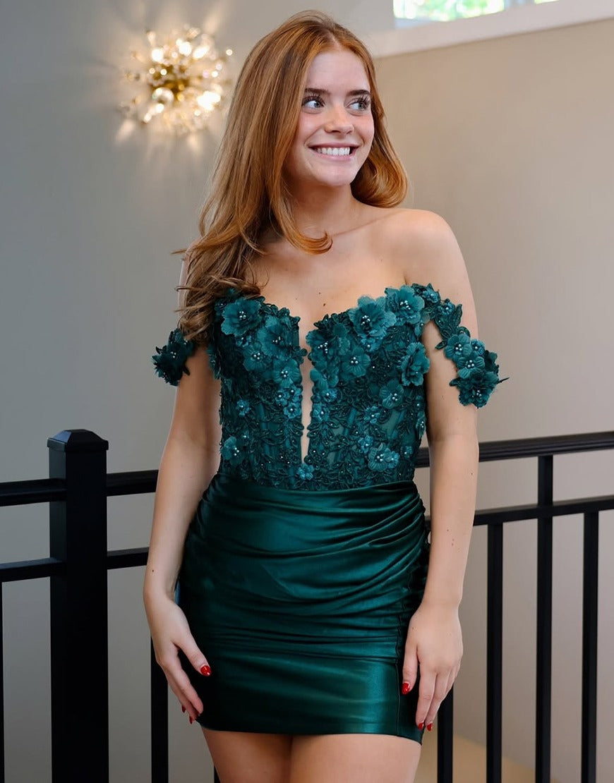 Vestidos de fiesta cortos con hombros descubiertos y flores 3D de satén HE455