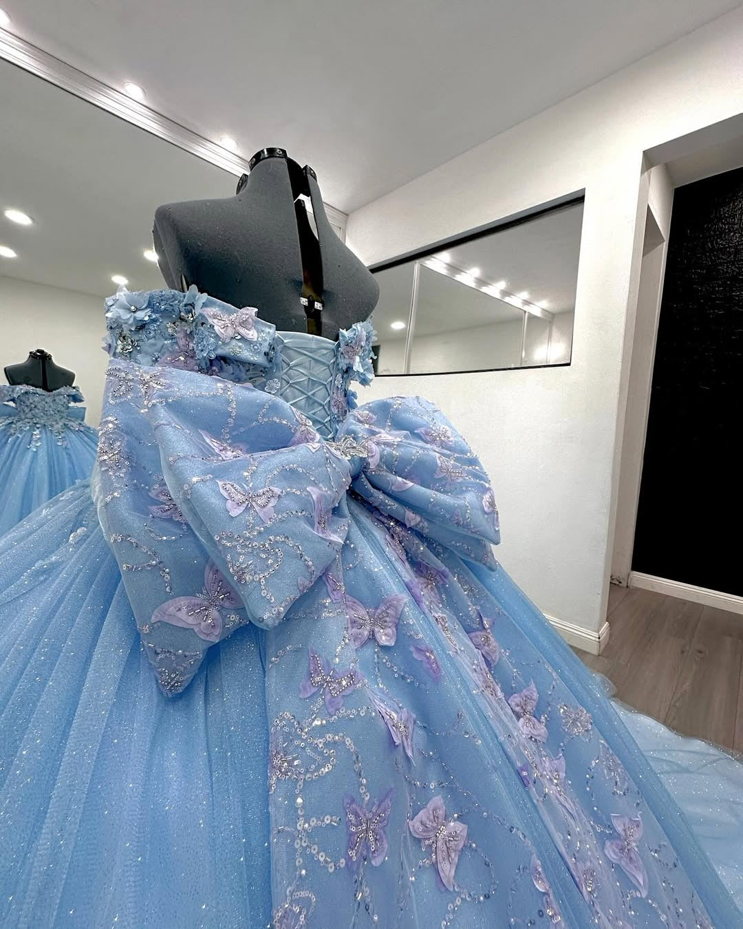 Vestidos de quinceañera con apliques de tul, vestido de baile azul, vestidos de fiesta para dulces 16, HE445