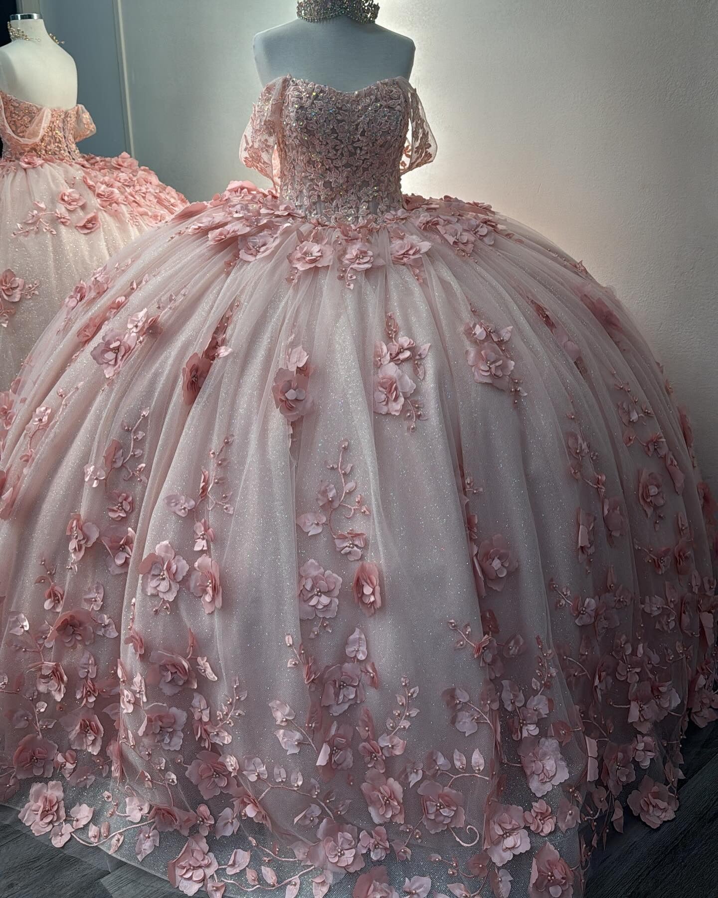 Princess Ball Gown Tulle 3d Flowers Pink Sweet 16 Quinceanera Dresses HE941