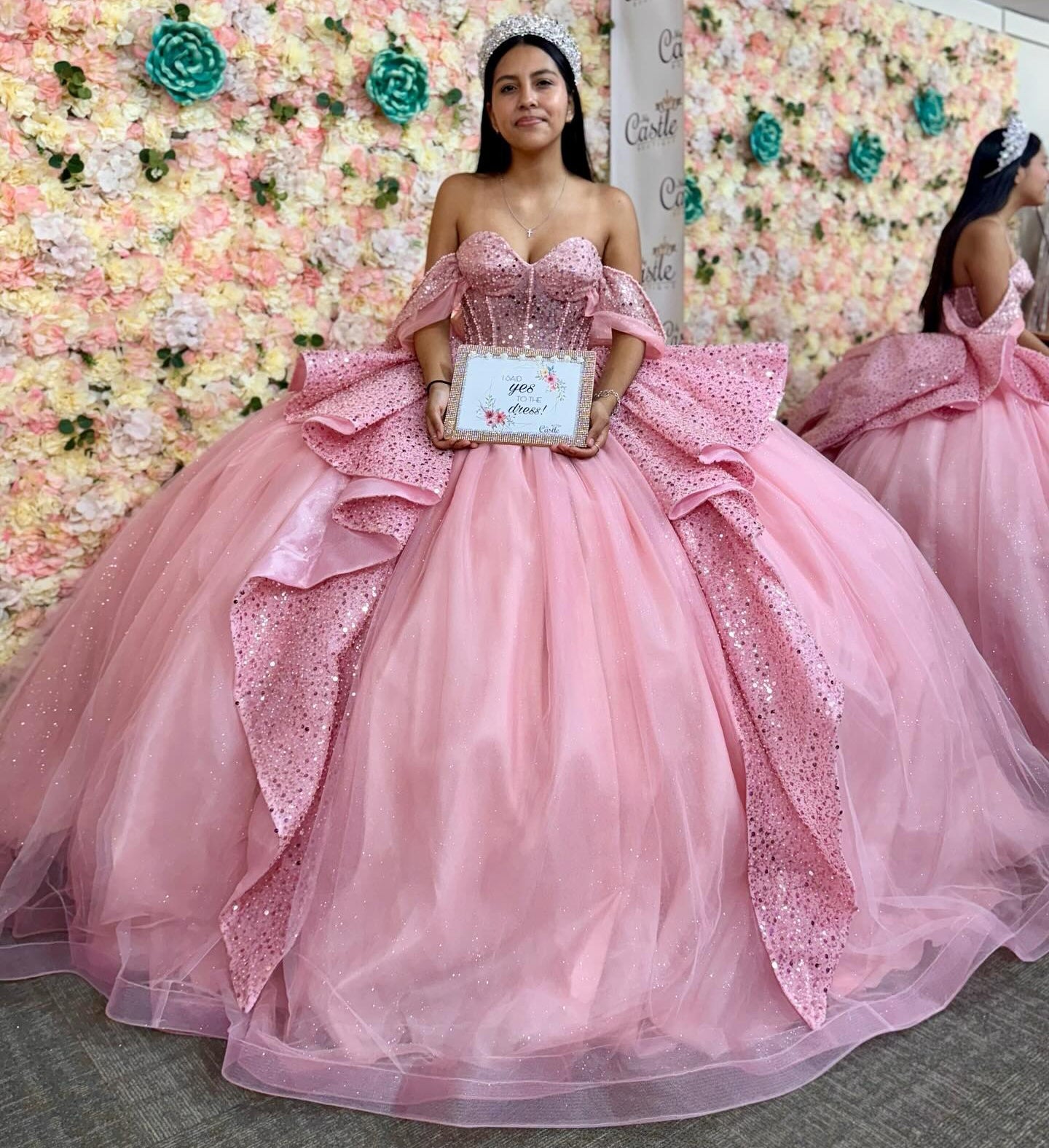 HE085 - Vestido de quinceañera con hombros descubiertos, de tul, con cuentas y volantes, sin mangas, para fiesta de cumpleaños