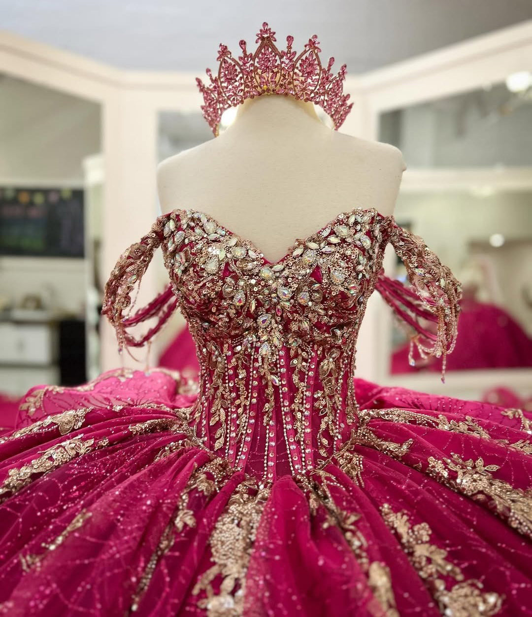 Ball Gown Quinceanera Dresses Glittery Tulle Beaded Sweet 16 Prom Party Gowns HE222