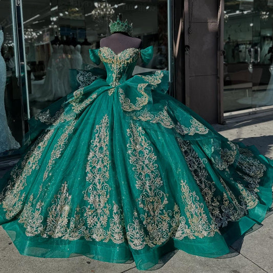 Emerald Off Shoulder Tulle Appliqued Beaded Sweet 16 Quinceanera Dresses HE675