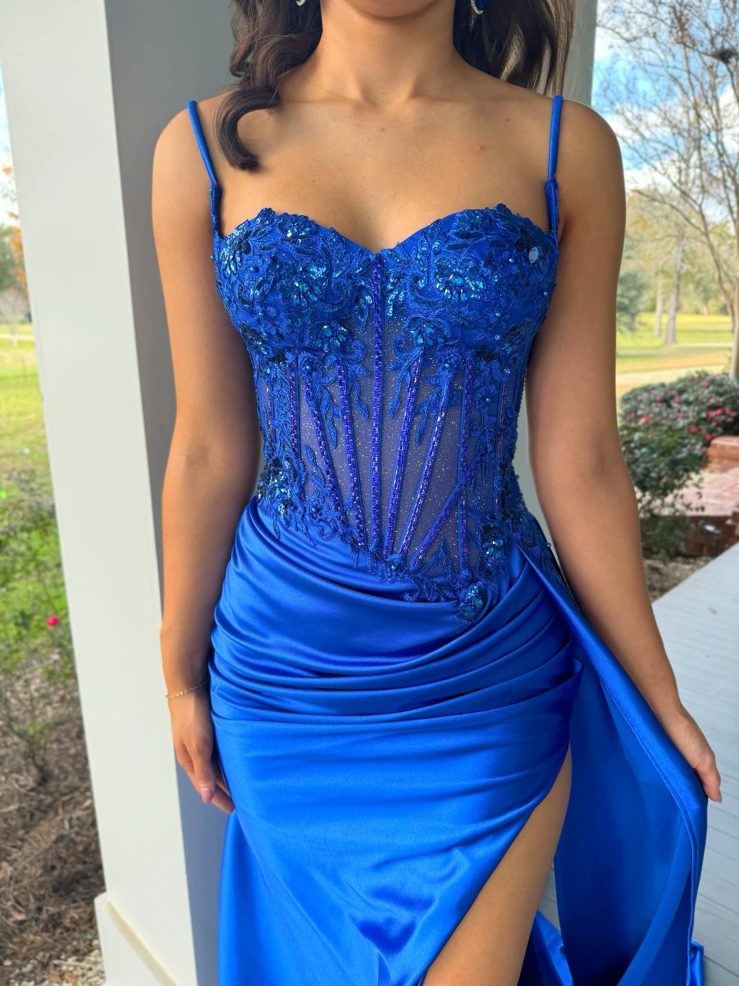 HE011-Satin Lace Beaded Prom Dresses Long with Slit Sweetheart Evening Dresses Plus Size Straps Party Gowns for Women