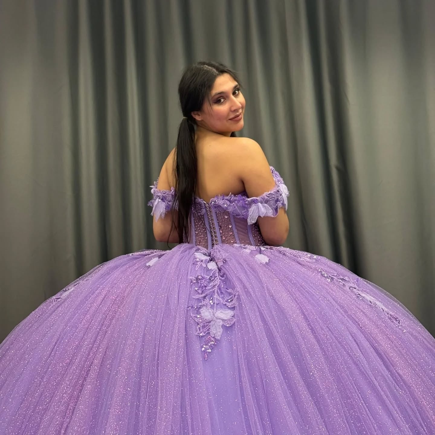 Lilac Ball Gown Quinceanera Dresses Tulle Lace Appliques Prom Dresses for Sweet 16 HE155