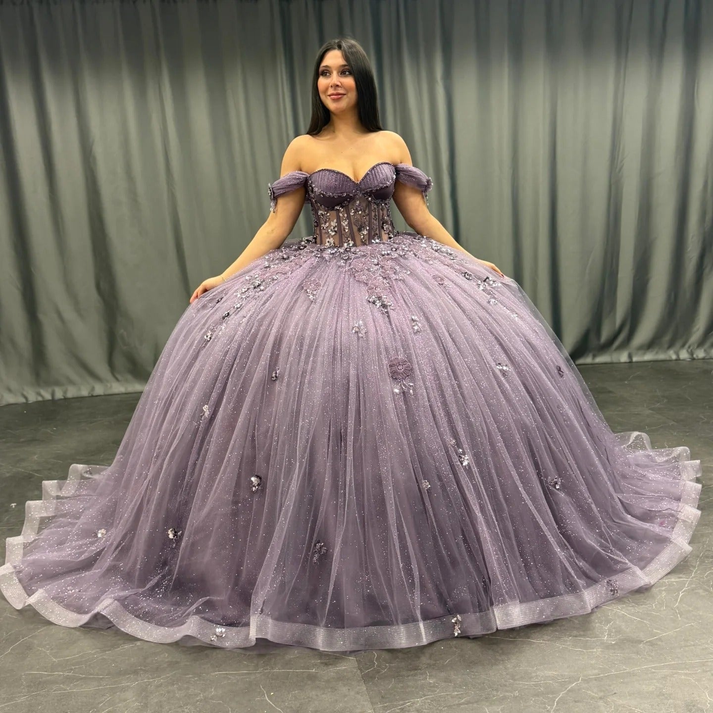 HE167 - Hermoso vestido de quinceañera con hombros descubiertos, vestido de baile de tul con encaje y cuentas, vestido de princesa para fiesta de cumpleaños y graduación para dulces 16
