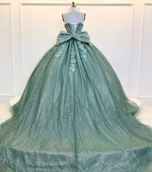 Glittery Tulle Princess Quinceanera Dresses Lace Appliques Prom Dress HE308