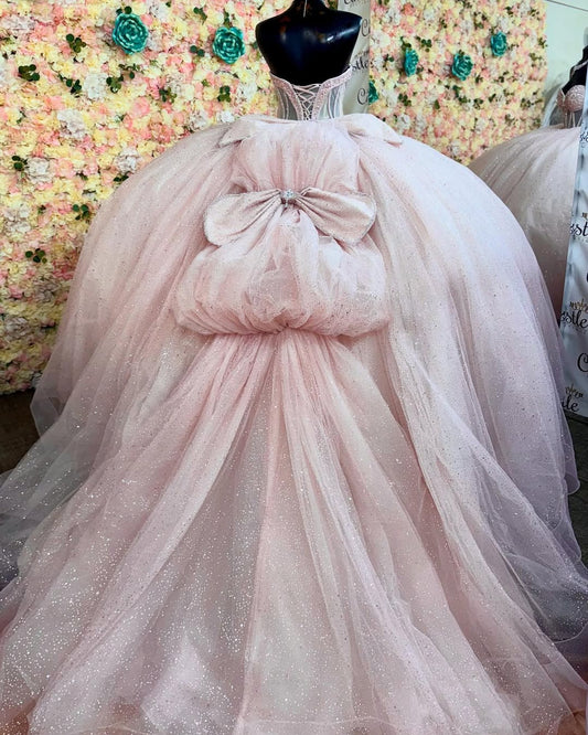 Glittery Tulle Sequin Beaded Quinceanera Dresses Sweet 16 Birthday Party Dresses HE082