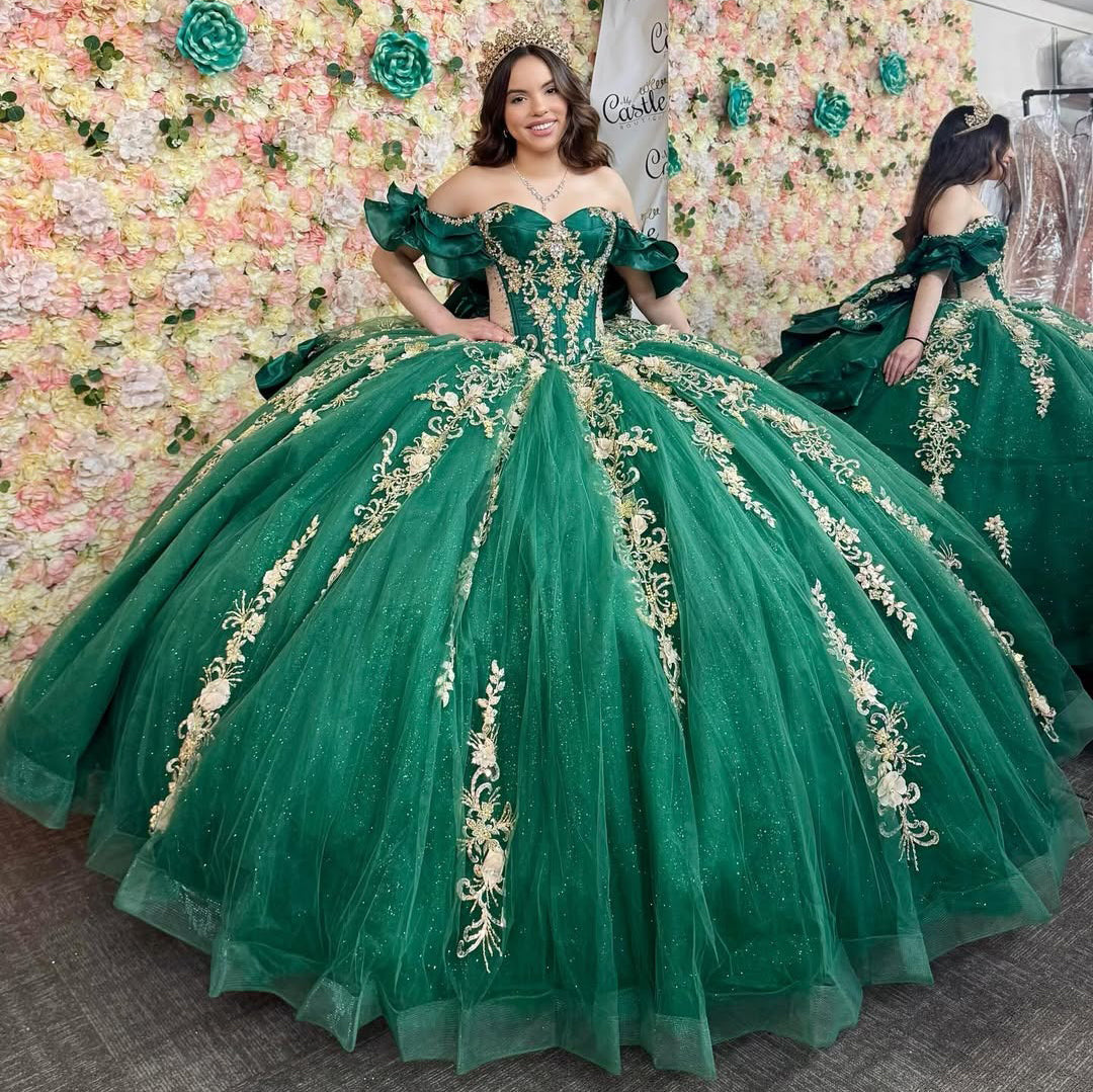 Off Shoulder Quinceanera Dresses Tulle Lace Appliques Sweet 16 Party Gowns HE069