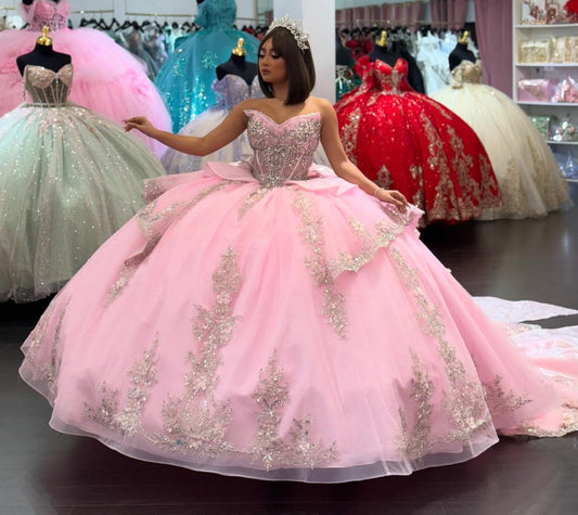 Sweetheart Ball Gown Tulle Lace Appliqued Princess Sweet 16 Quinceanera Dresses HE671