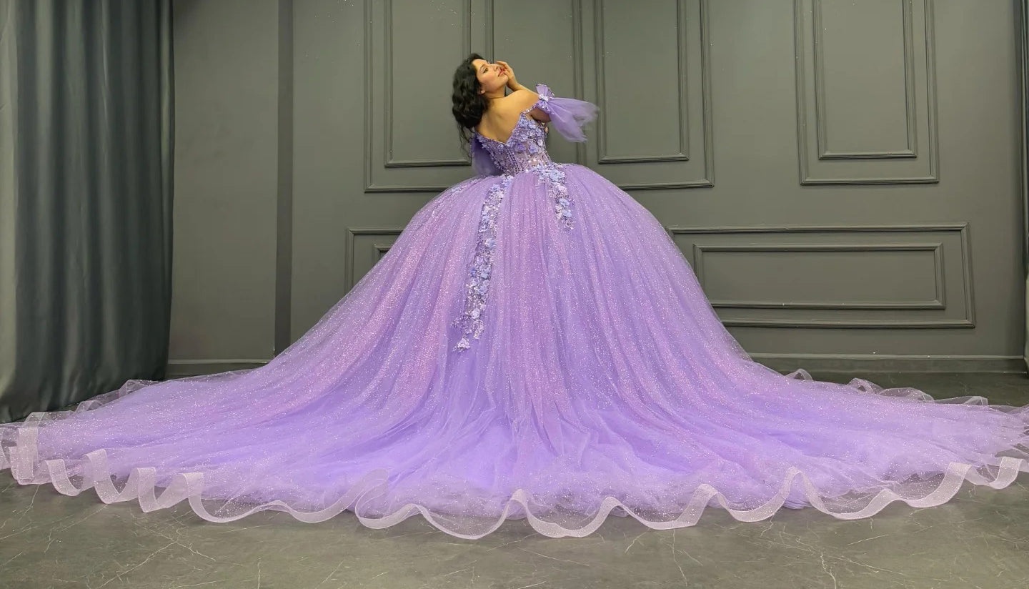 Lilac Quinceanera Dresses Tulle Lace Appliqued Birthday Prom Gowns for Sweet 16 HE163