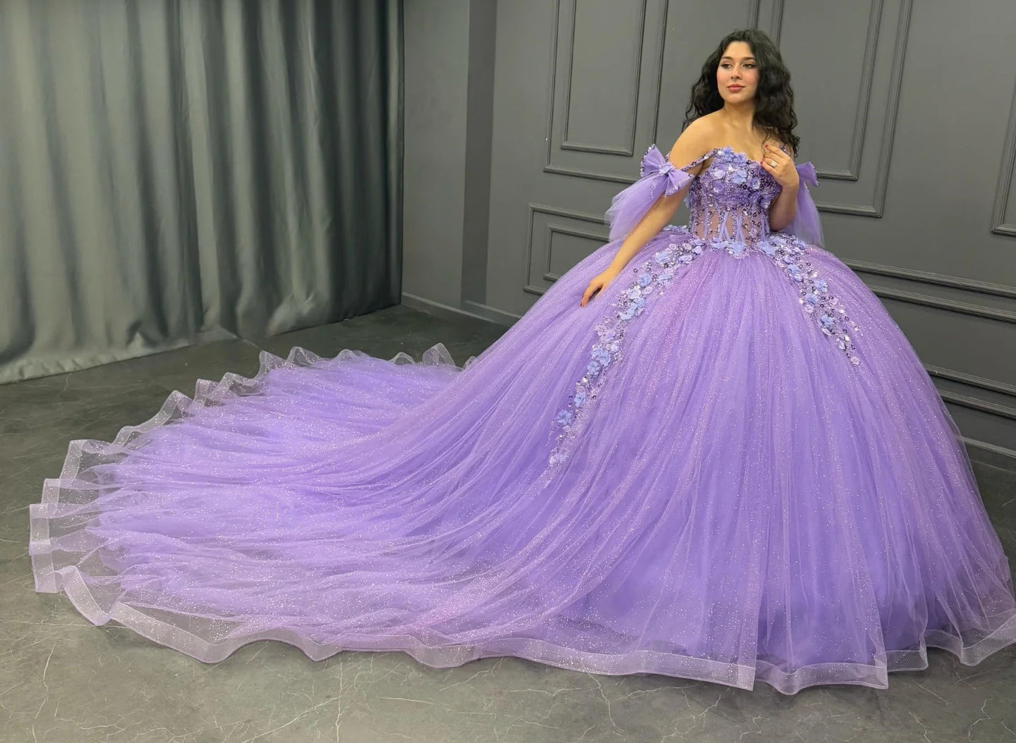 Lilac Quinceanera Dresses Tulle Lace Appliqued Birthday Prom Gowns for Sweet 16 HE163