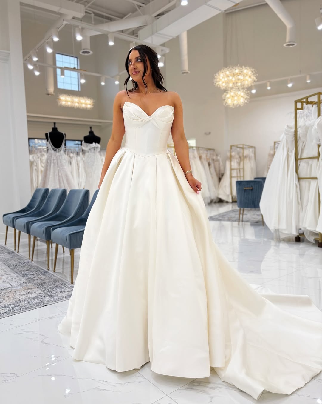 Sweetheart A Line Satin Beach Strapless Bridal Wedding Dresses for Women HE802