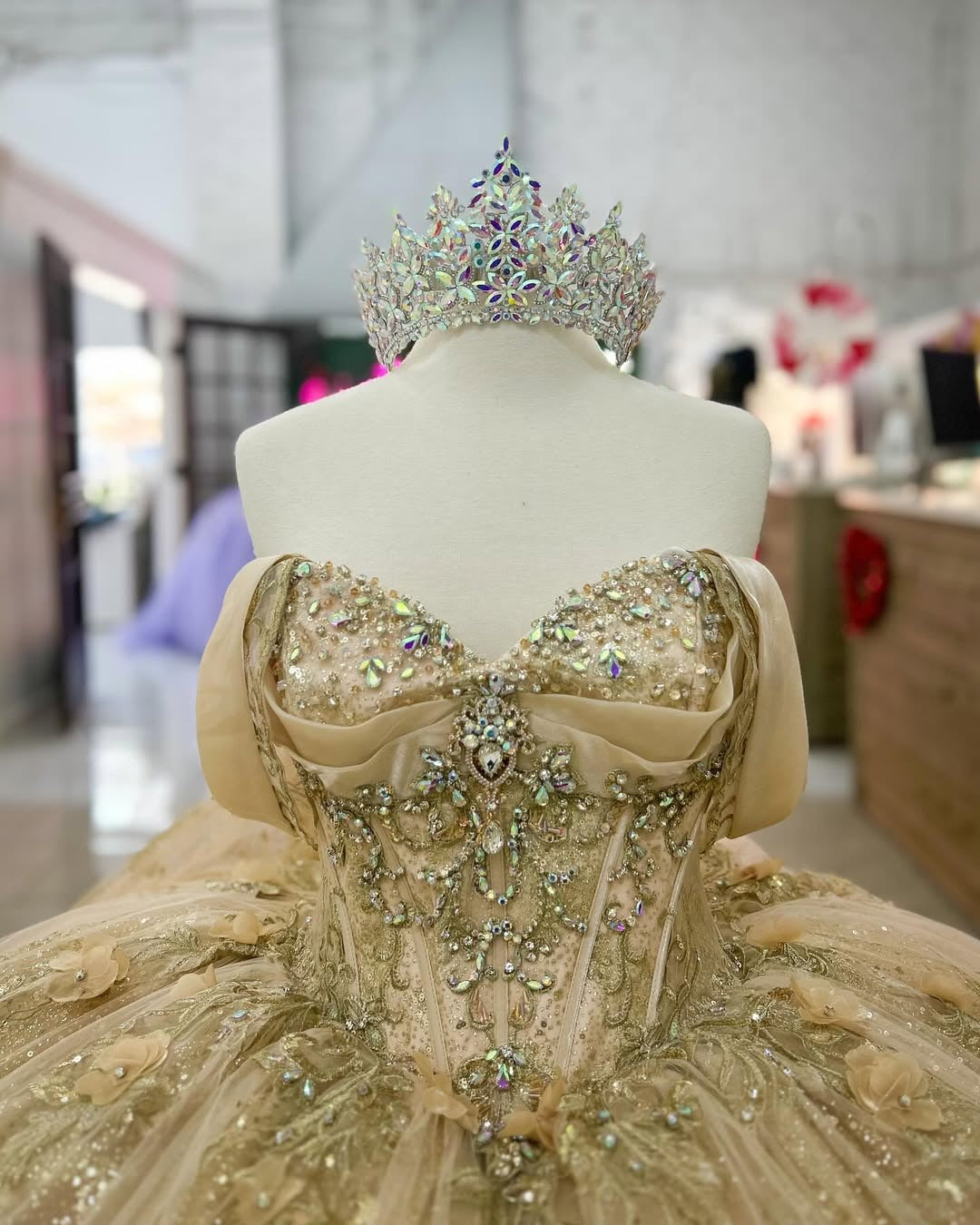 HE219 - Vestidos de quinceañera de tul brillante, vestido de baile de tul con encaje y cuentas, vestidos de fiesta de cumpleaños de 16 años, vestidos de fiesta con hombros descubiertos
