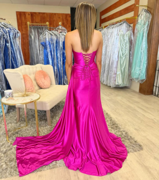 Sweetheart Satin Prom Dresses Mermaid Pleated Evening Gowns with Long Train HE102