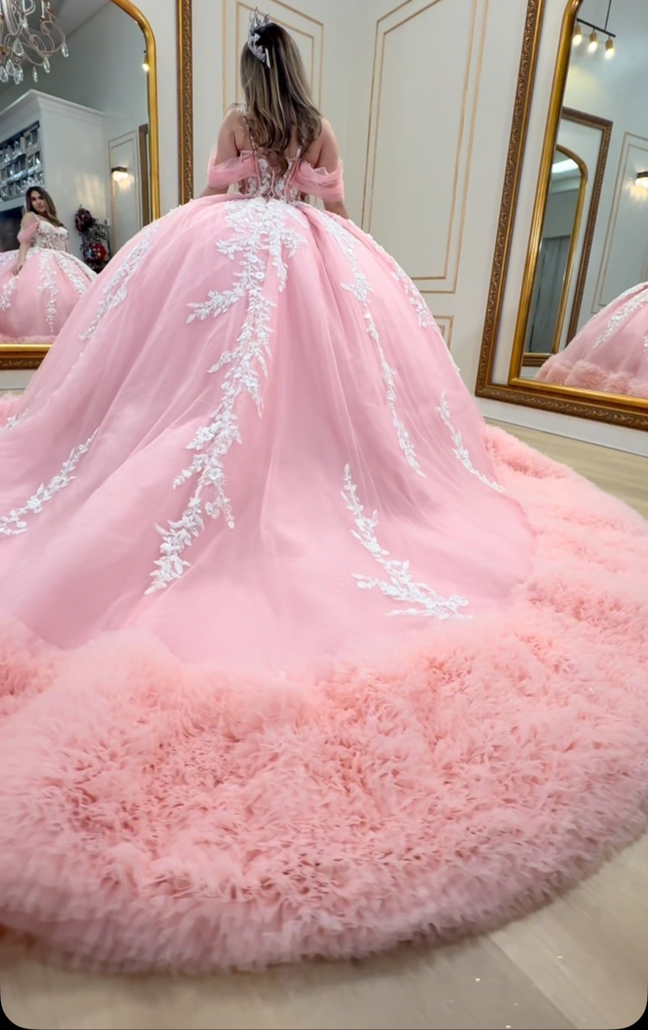 Pink Quincenera Dresses Tulle Lace Appliques Beaded Party Dress for Sweet 16 HE071