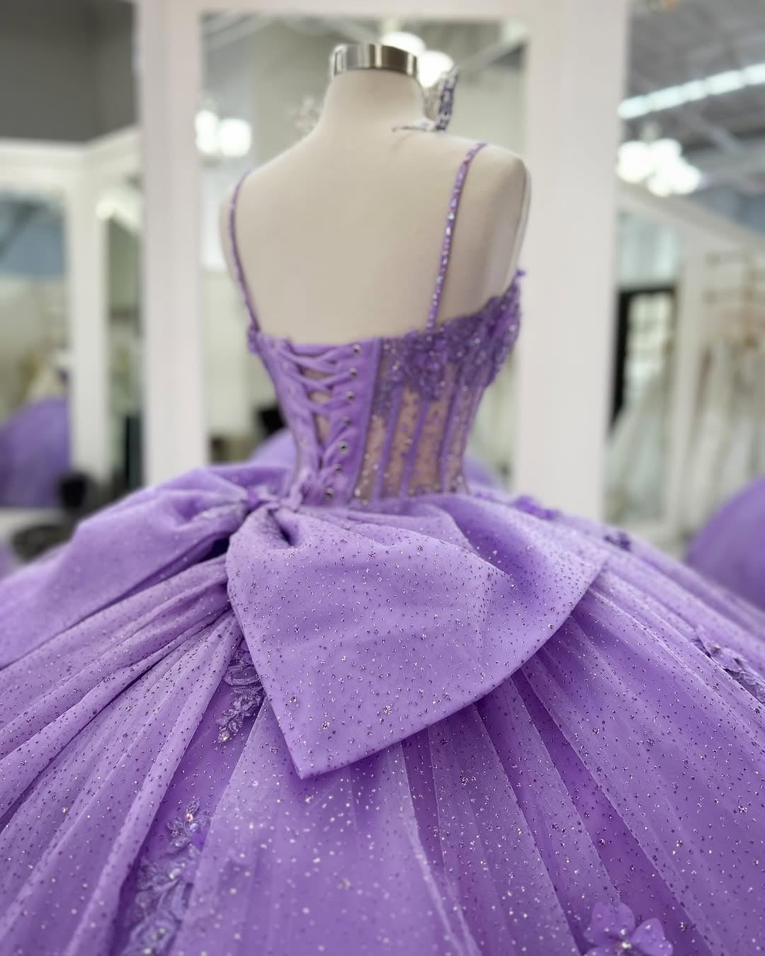 Lilac Sweetheart Princess Quinceanera Dresses Tulle Lace Beaded Party Gowns HE215