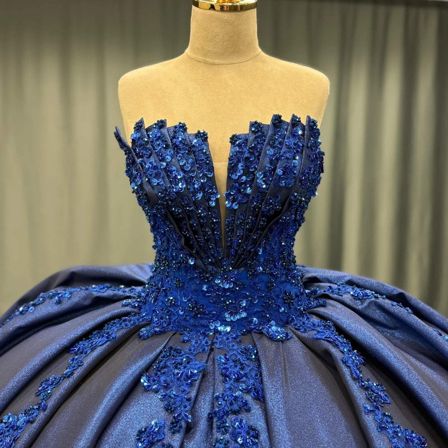 HE172-Vestido de quinceañera de princesa con cuentas y encaje satinado, vestido de baile con escote corazón, hermoso vestido de fiesta para dulces 16