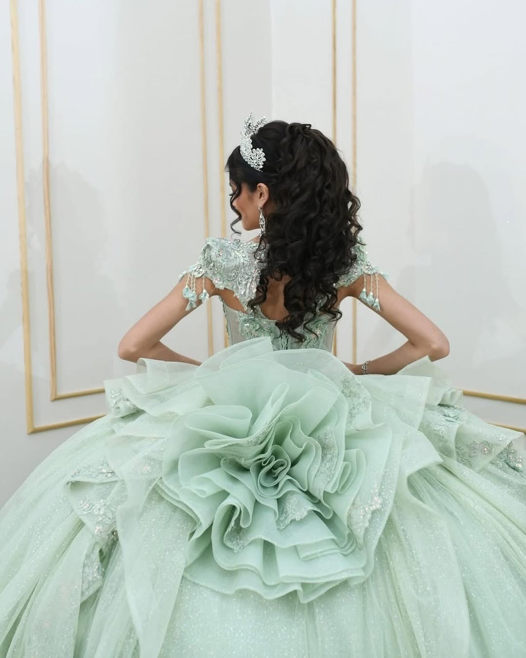 HE074 - Hermoso vestido de quinceañera con escote corazón y mangas cortas, apliques de encaje de tul, ideal para fiestas de graduación de cumpleaños de 16 años