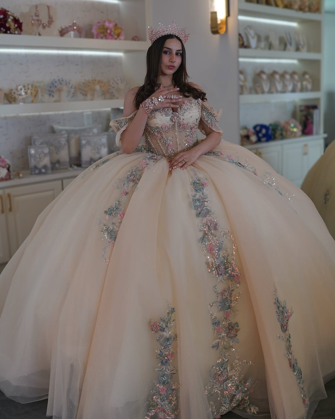 HE090-Vestido de quinceañera con tul color champán, encaje y cuentas, vestido de fiesta con apliques, hombros descubiertos, para fiesta de cumpleaños y graduación