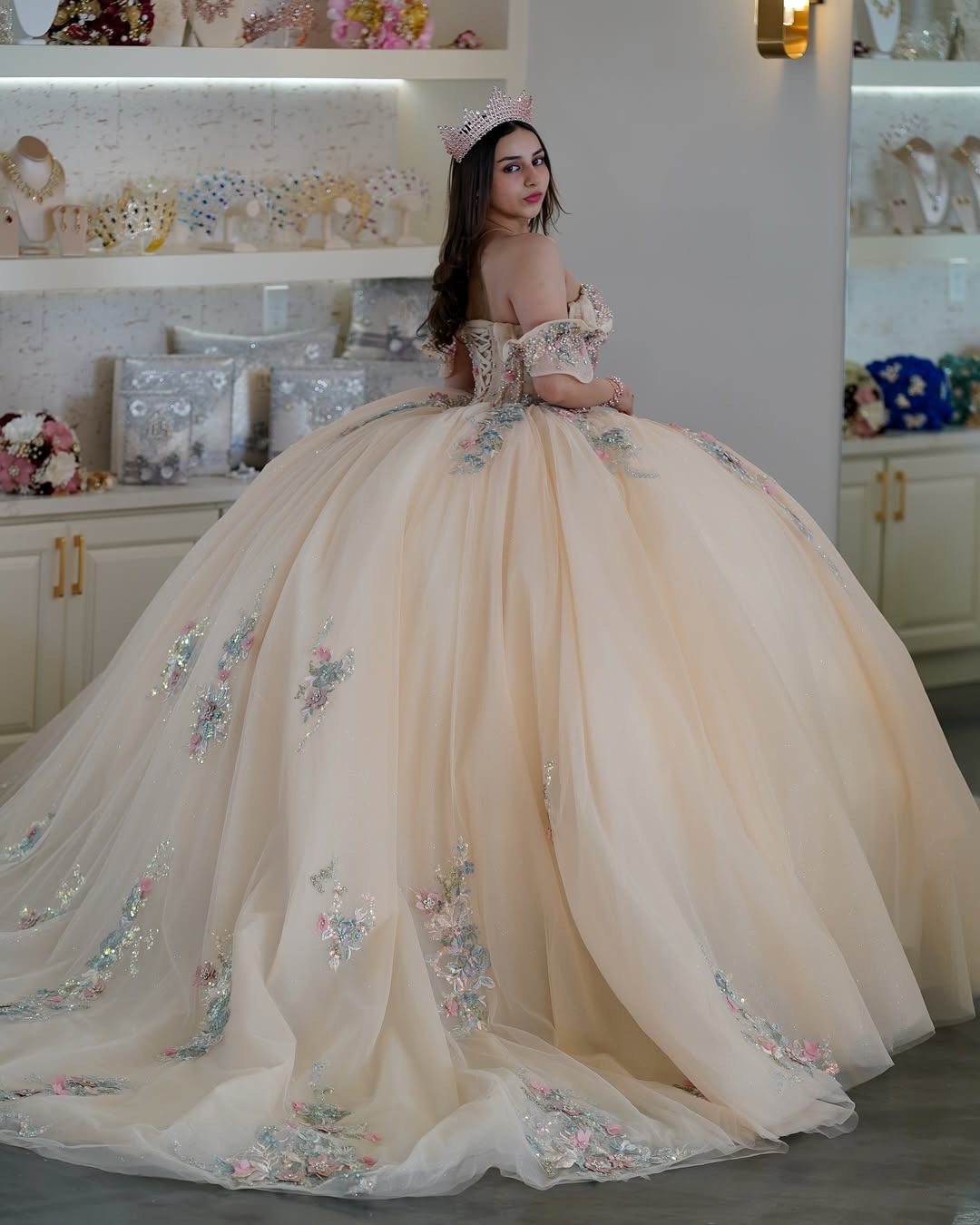 HE090-Vestido de quinceañera con tul color champán, encaje y cuentas, vestido de fiesta con apliques, hombros descubiertos, para fiesta de cumpleaños y graduación