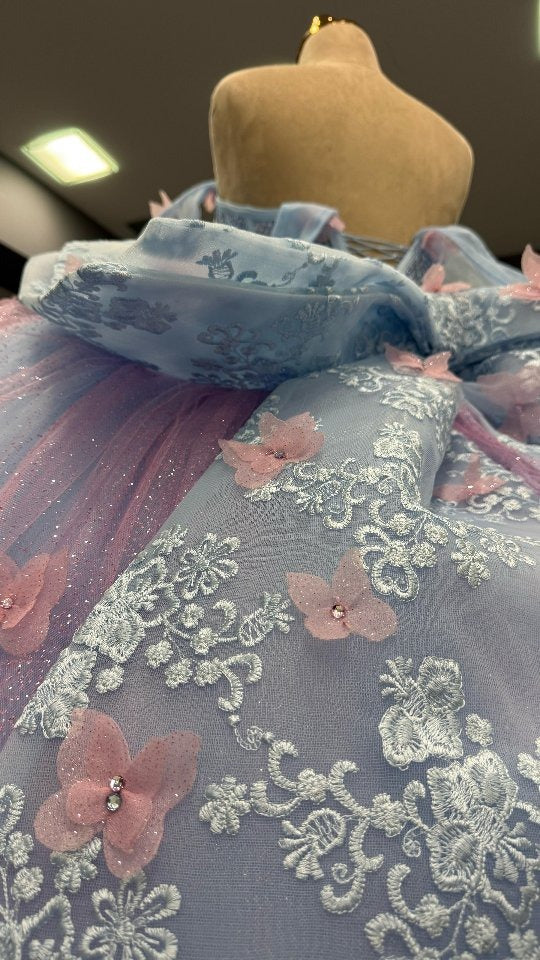 HE170 - Vestido de quinceañera con hombros descubiertos, tul, flores 3D y cuentas, estilo princesa, para fiesta de graduación de 16 años