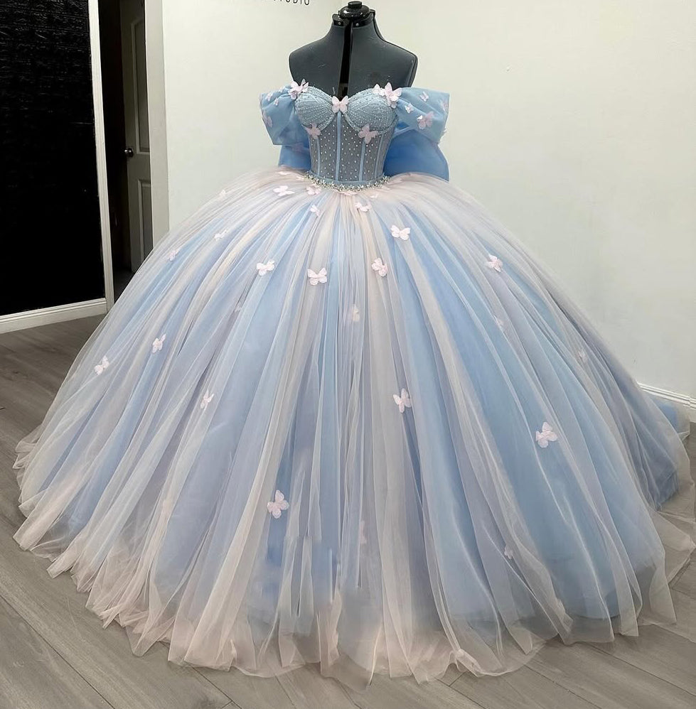 Vestidos de quinceañera con tul y flores, HE443
