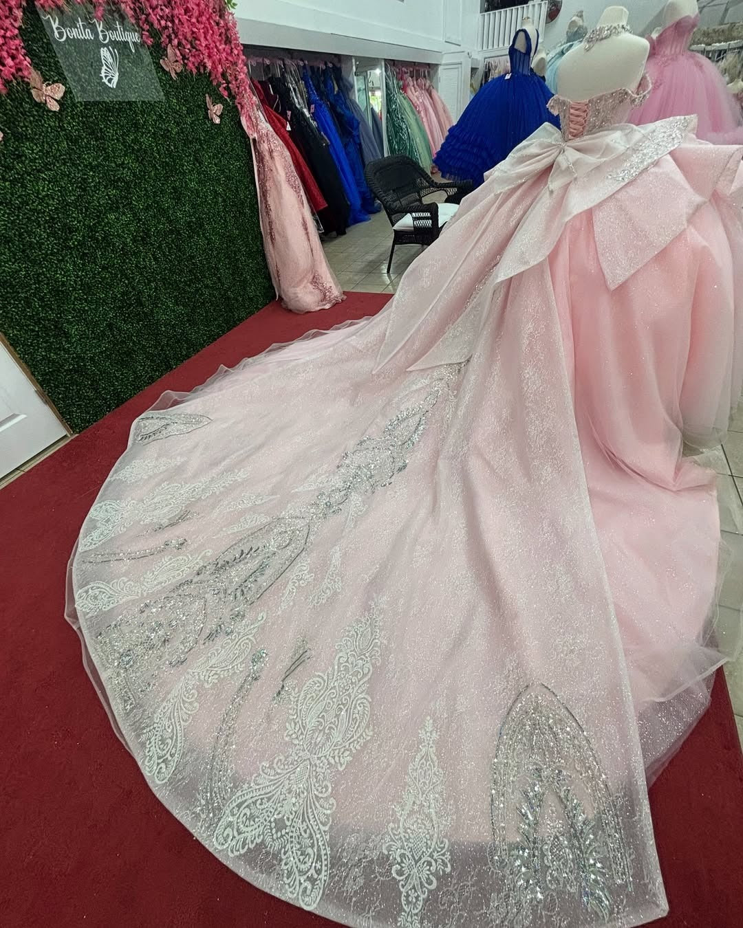 Quinceanera Dresses Ball Gown Sweet 16 Princess Sequin Beaded Birthday Dresses HE330