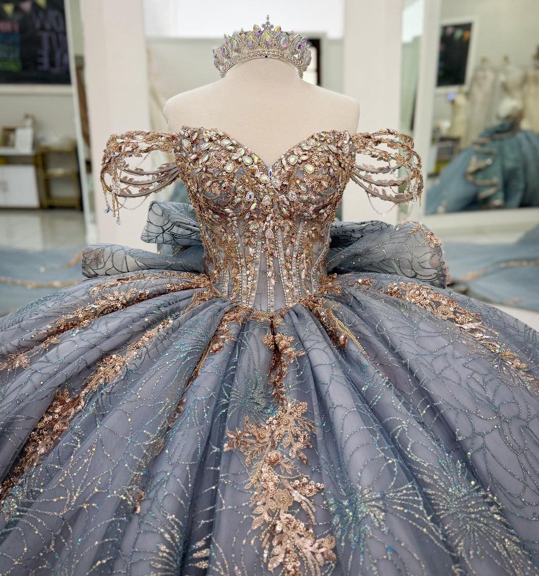 Tulle Lace Beaded Quinceanera Dresses Ball Gown Sweet 16 Birthday Dresses HE274