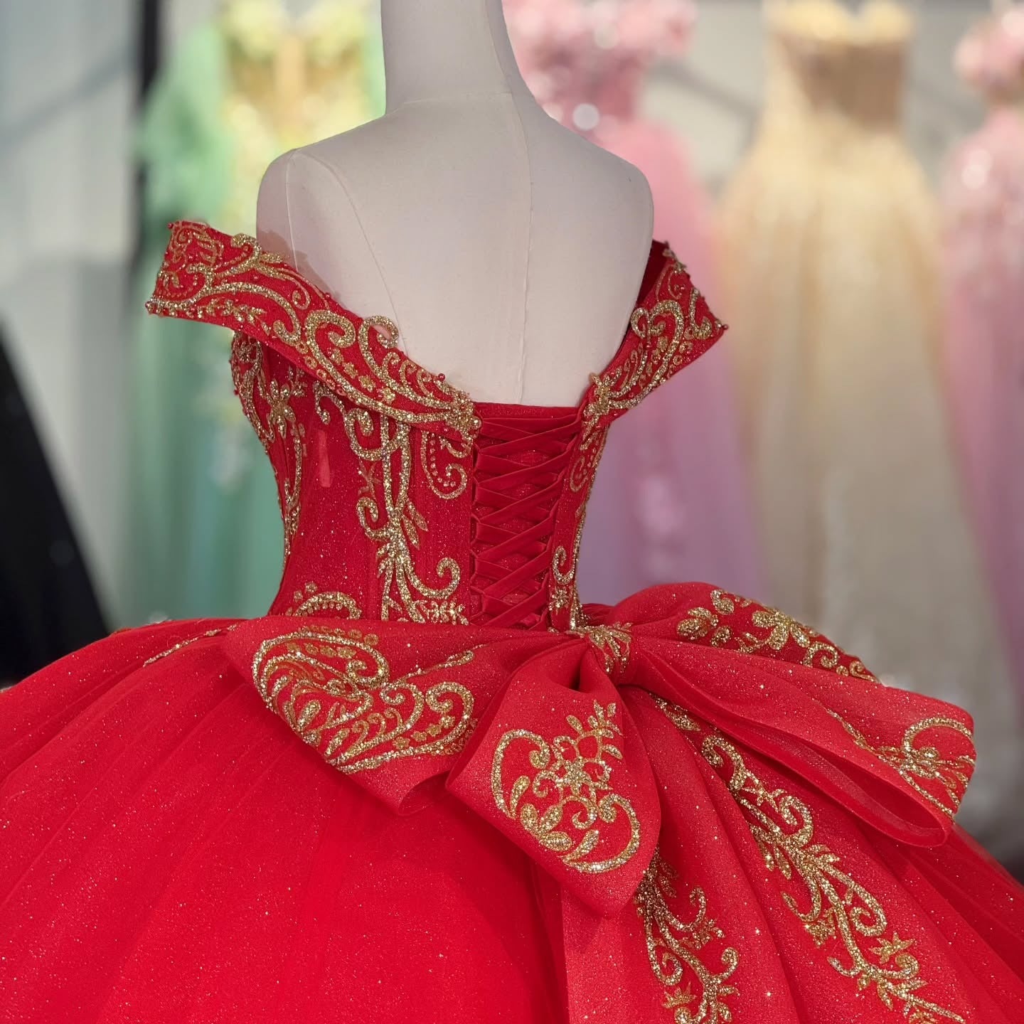 HE276 - Hermosos vestidos de quinceañera de princesa, vestido de baile de tul con apliques de encaje, vestidos de fiesta de cumpleaños rojos para dulces 16.