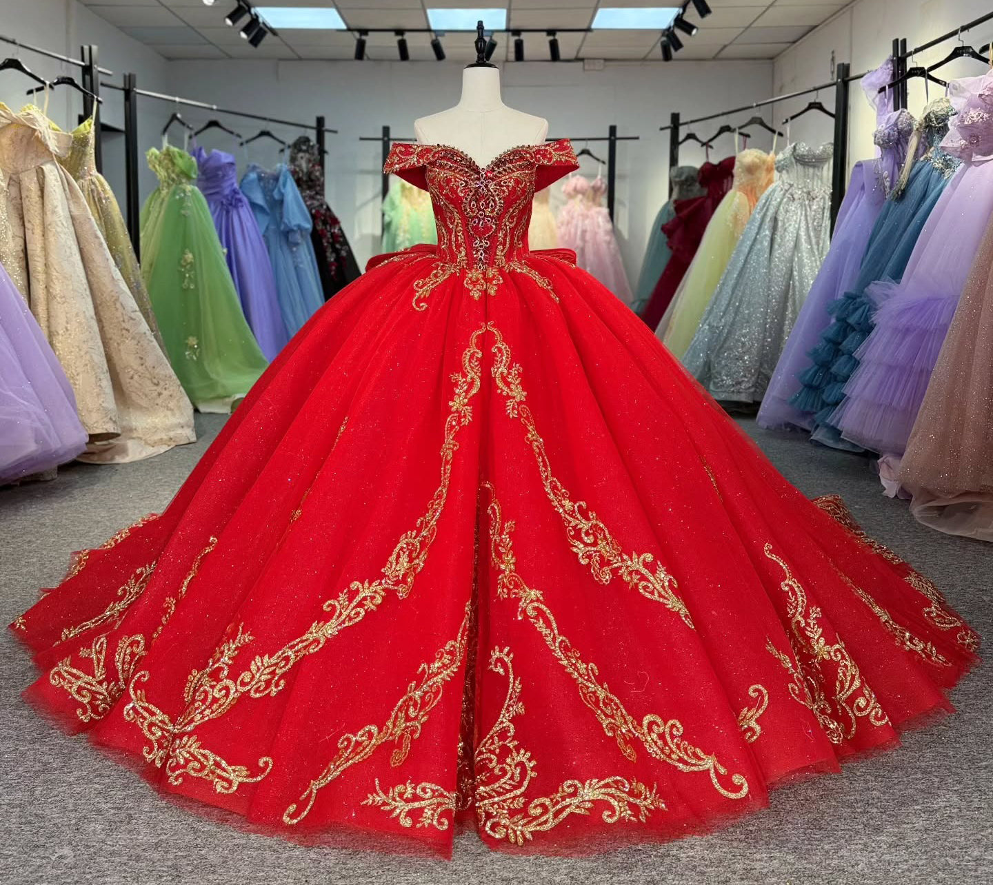 HE276 - Hermosos vestidos de quinceañera de princesa, vestido de baile de tul con apliques de encaje, vestidos de fiesta de cumpleaños rojos para dulces 16.