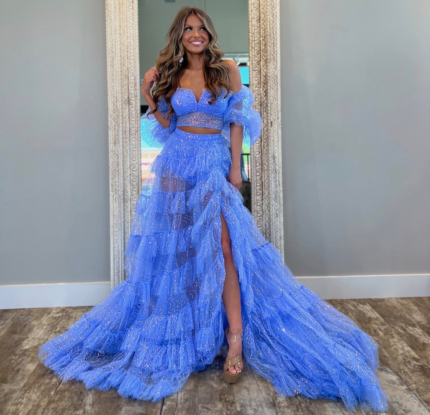 HE198-Vestidos largos de fiesta de tul brillante para mujer, elegantes vestidos de fiesta de corte A con escote en forma de corazón y aberturas laterales.