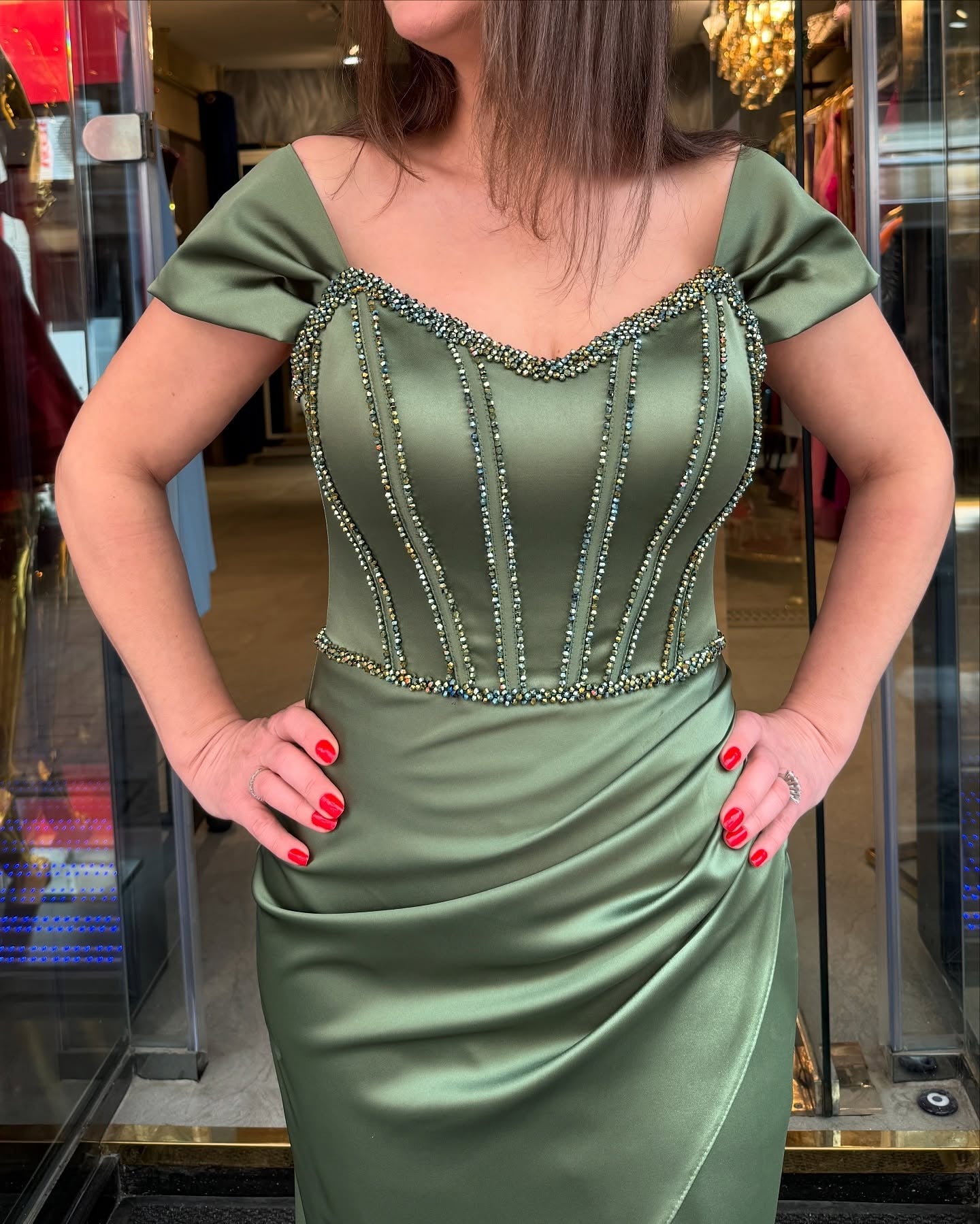 HE265-Mermaid Satin Beaded Evening Dresses Long V Neck Plus Size Prom Dresses Sheath Party Gowns for Women