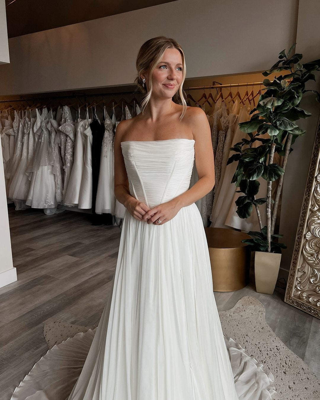 Chiffon A Line Sweetheart Corset Plus Size Bridal Wedding Dresses with Split HE804