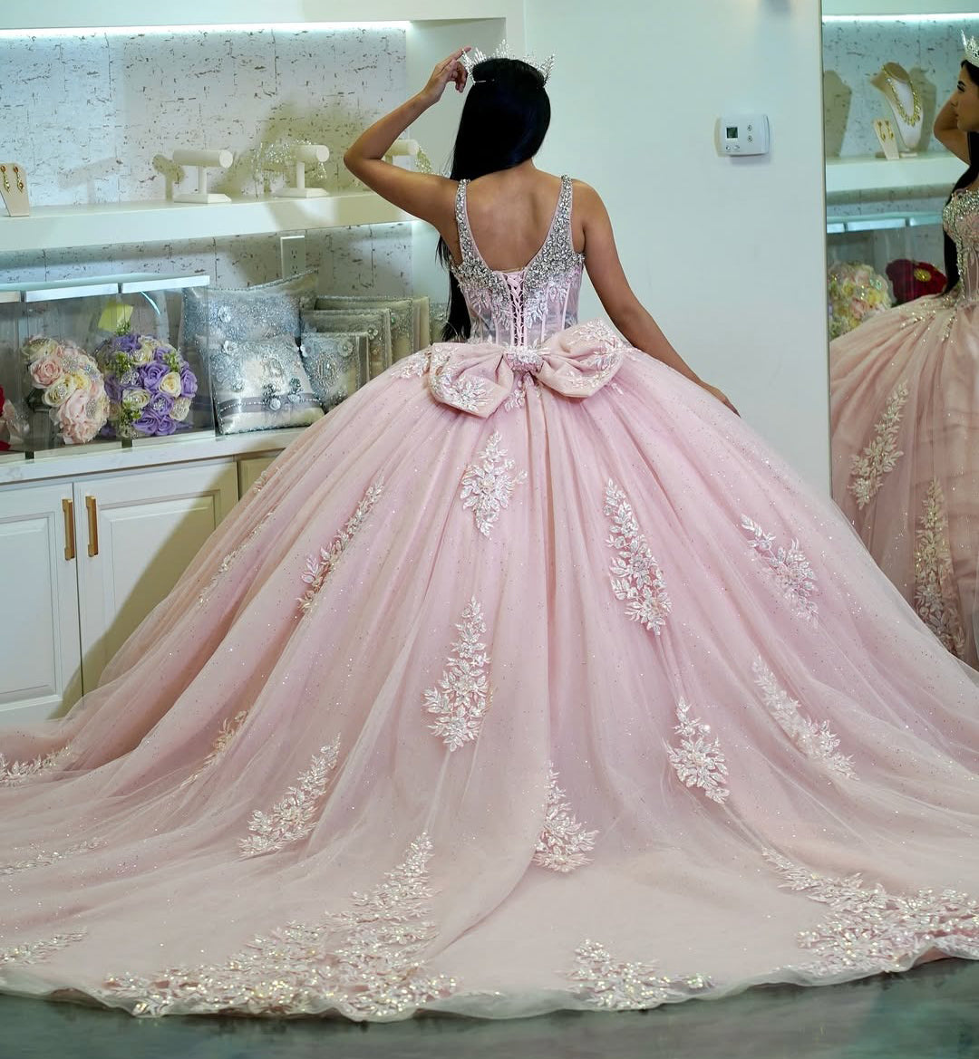HE318-Precioso vestido de quinceañera con escote en V y apliques de tul, estilo princesa rosa para cumpleaños de 16 años