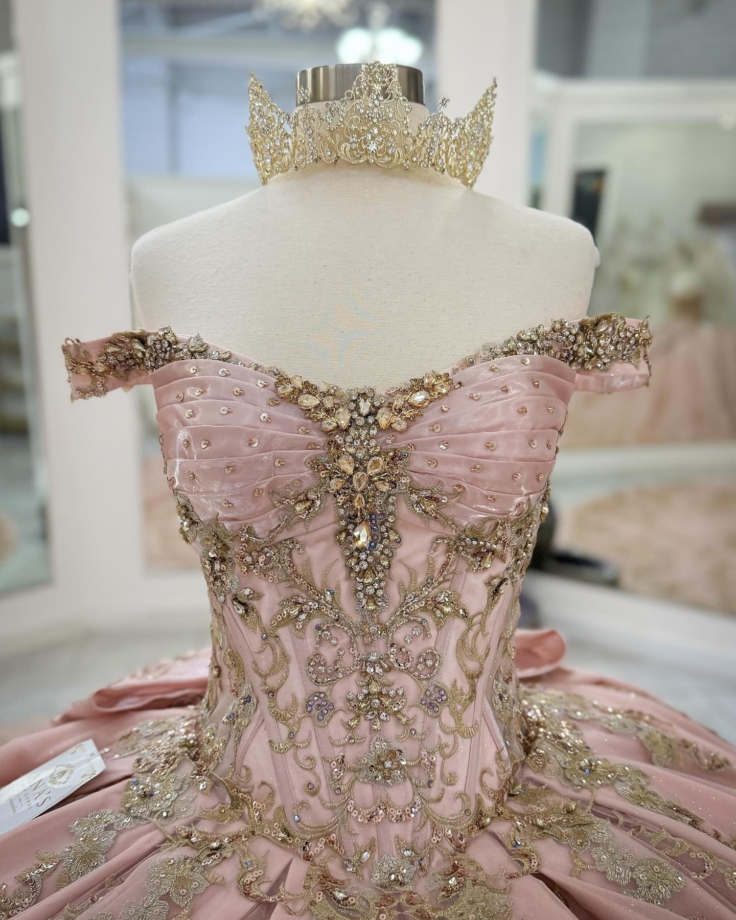HE326 - Hermoso vestido de quinceañera, estilo princesa, con hombros descubiertos, de tul, encaje y cuentas, para fiesta de cumpleaños