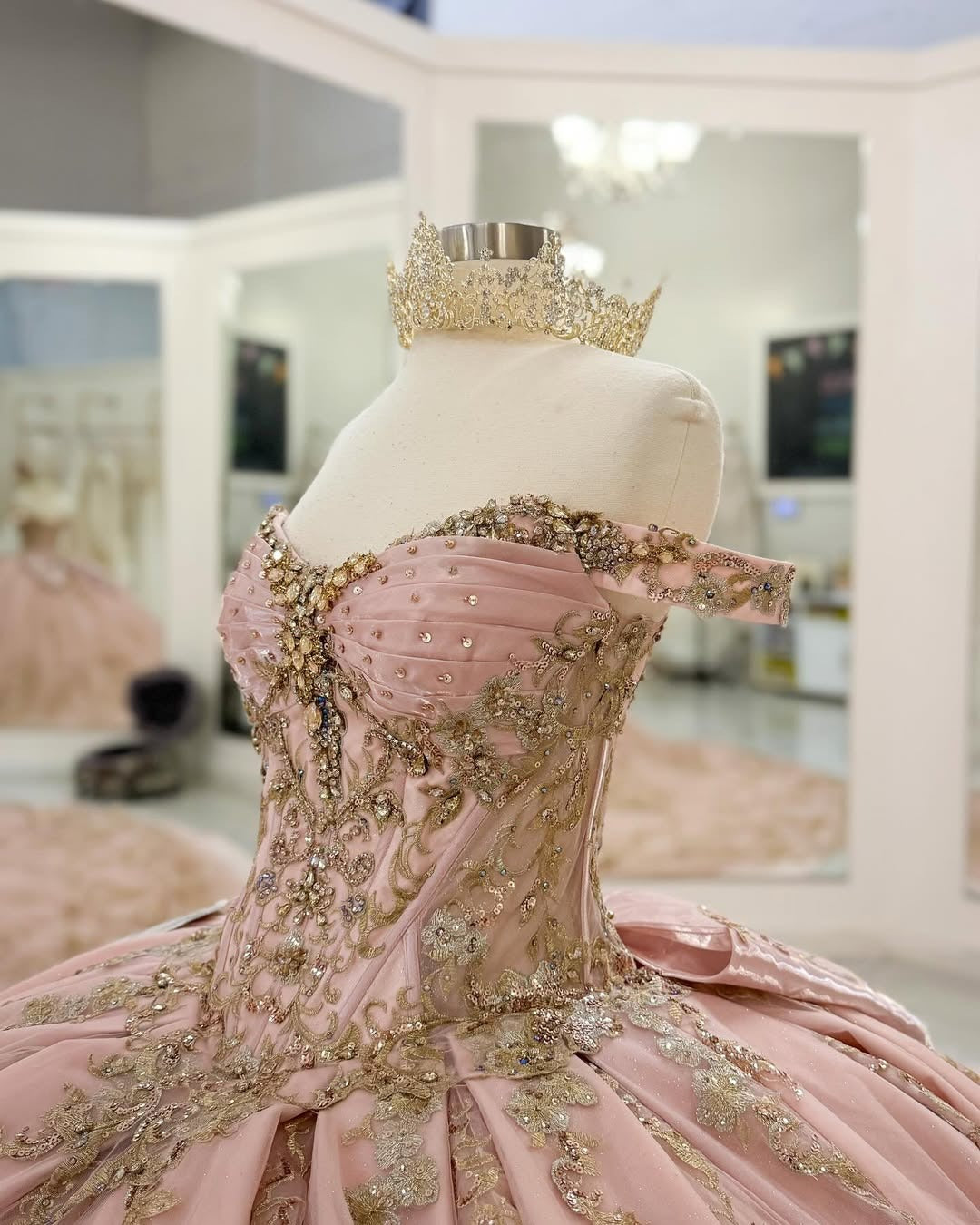 HE326 - Hermoso vestido de quinceañera, estilo princesa, con hombros descubiertos, de tul, encaje y cuentas, para fiesta de cumpleaños