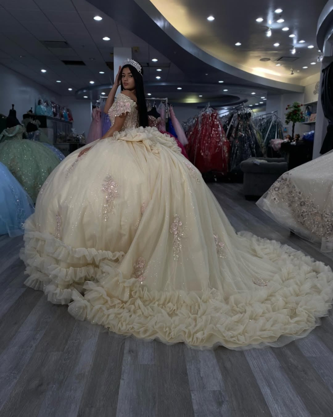Vestidos de quinceañera color champán con tul y volantes, vestido de fiesta para dulces 16, HE523