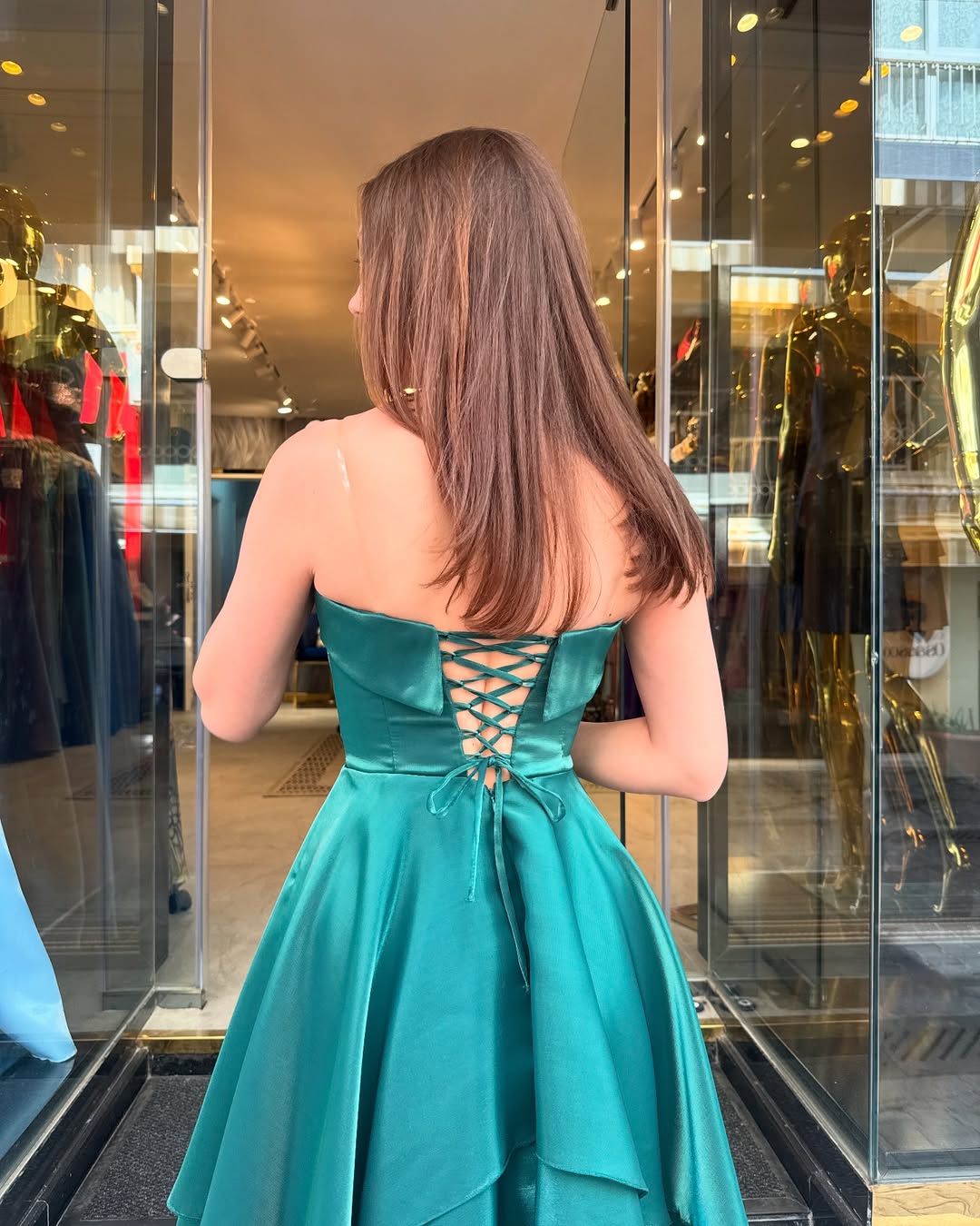 Sweetheart A Line Homecoming Dresses Knee Length Satin Party Gowns HE407
