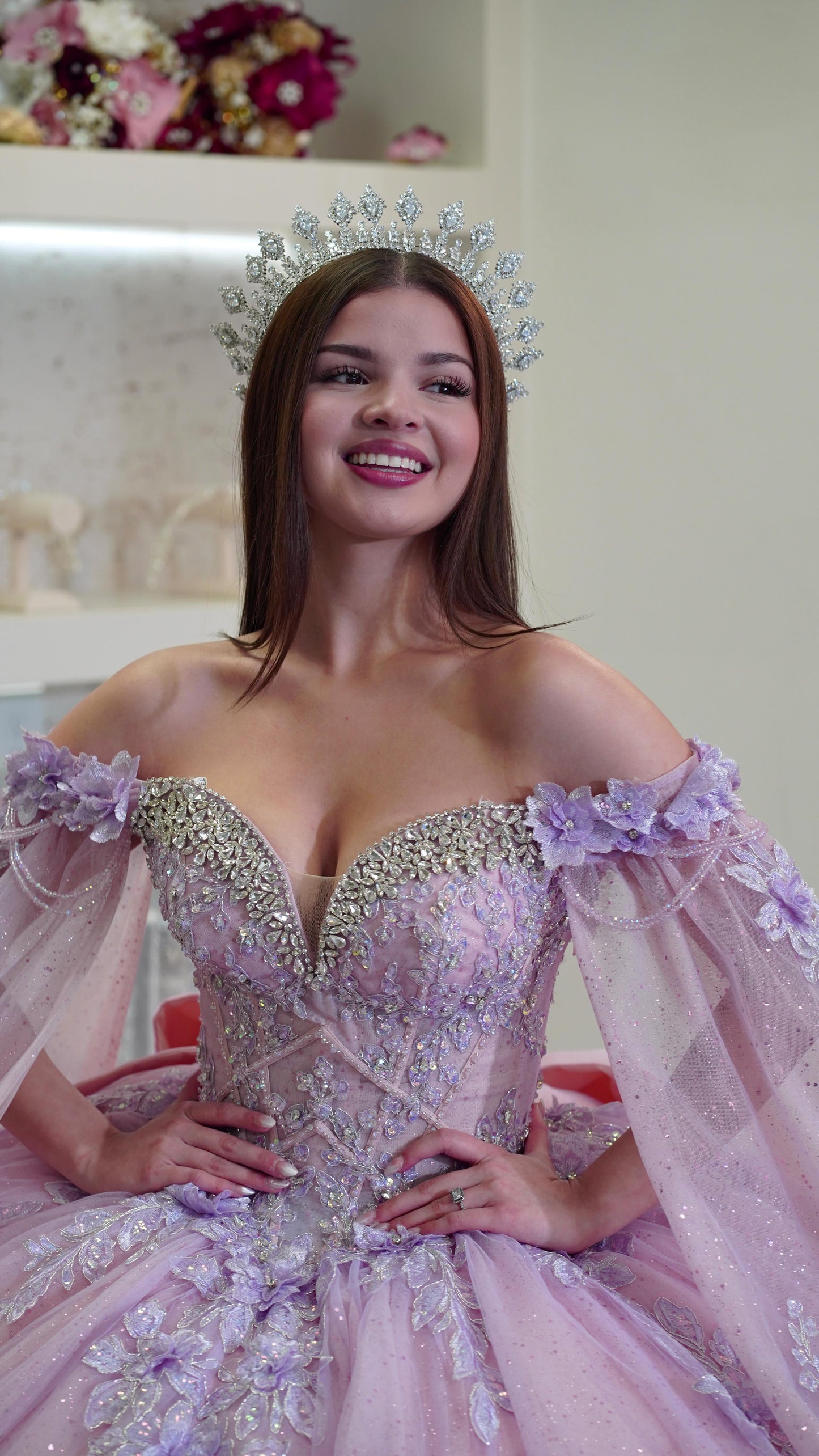 Lila Quinceanera Kleider Tüll Applikationen Prinzessin Sweet 16 Party Kleider HE374