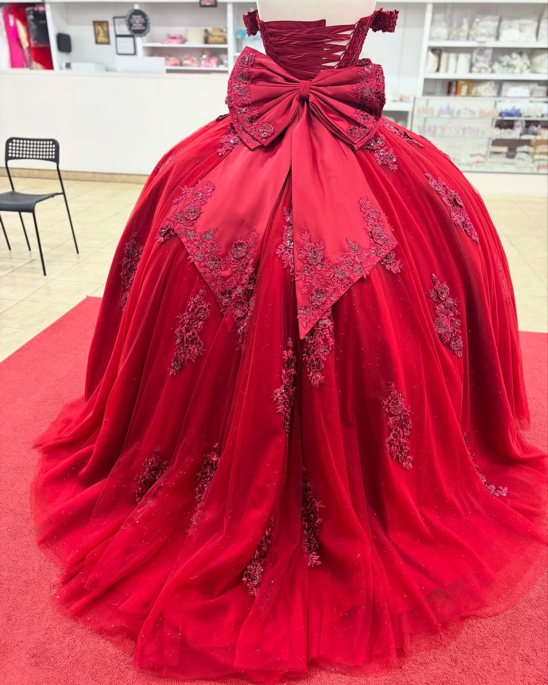 Vestidos de quinceañera con apliques rojos, estilo princesa, para fiesta de 16 años, HE500