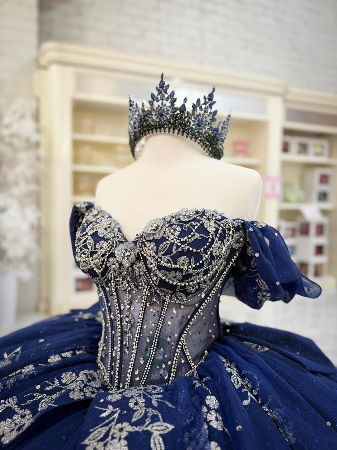 Off Shoulder Quinceanera Dresses Tulle Lace Appliques Sweet 16 Party Dresses HE503