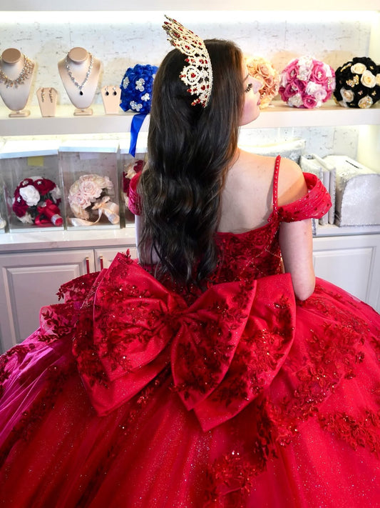 Red Ball Gown Princess Sweet 16 Quinceanera Dresses with Lace Appliqued HE661
