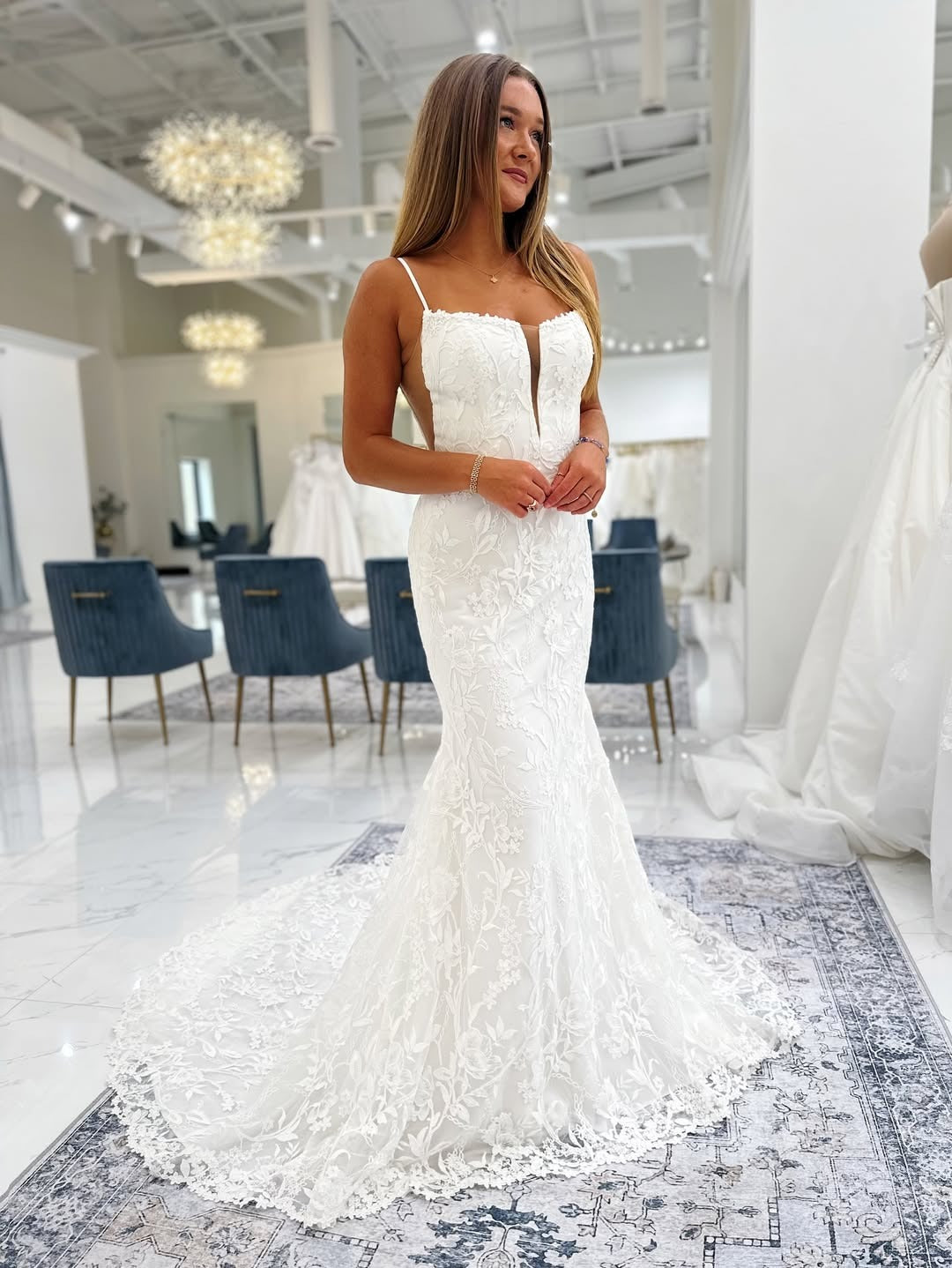 Mermaid Tulle Lace Appliqued Backless Boho Wedding Dresses for Women HE796